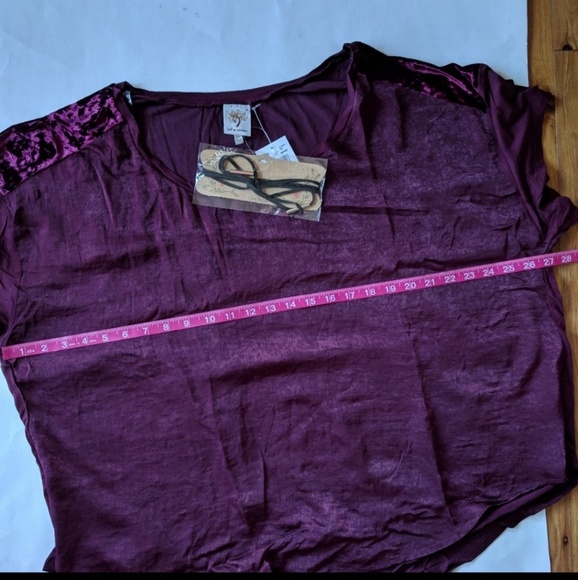 SELF ESTEEM mixed media velvet top & choker necklace - Picture 5 of 8